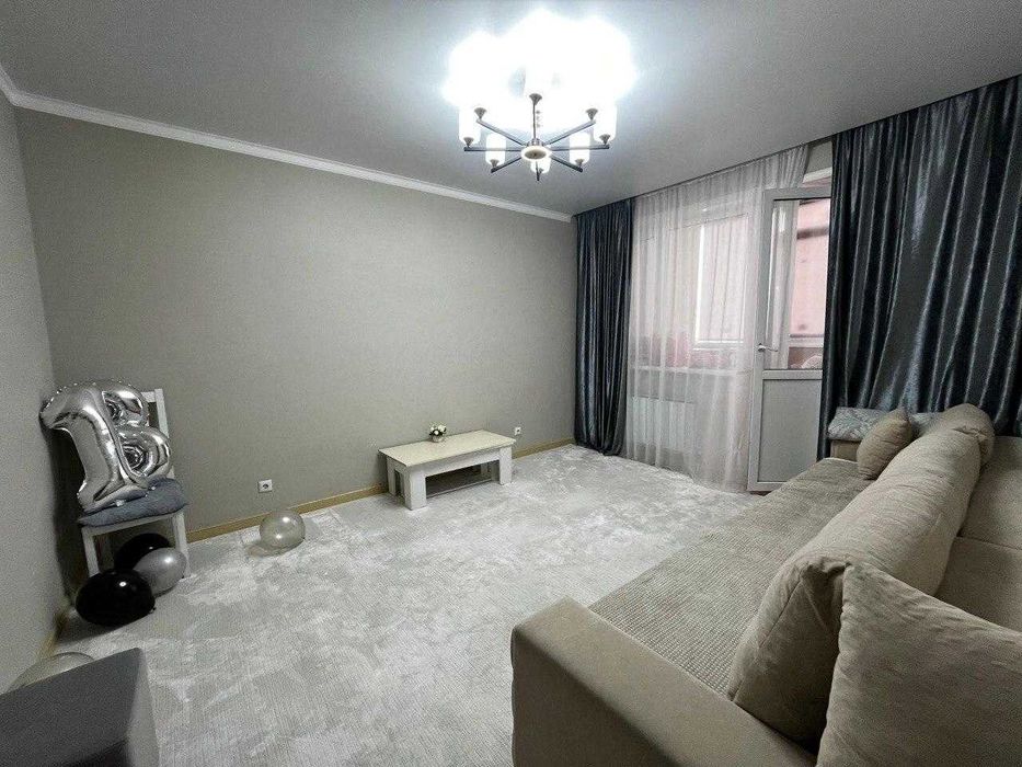 Продам 1 комнатную квартиру КСК