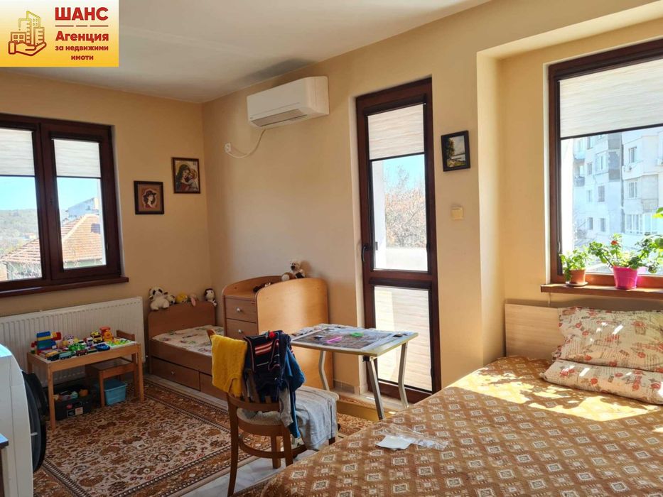 Продава се Двустаен апартамент в Плевен, Идеален център - 53 кв.м за 1450 €/кв.м - Снимка #4