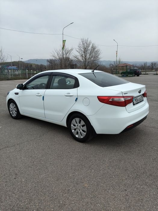 Киа Рио продам .