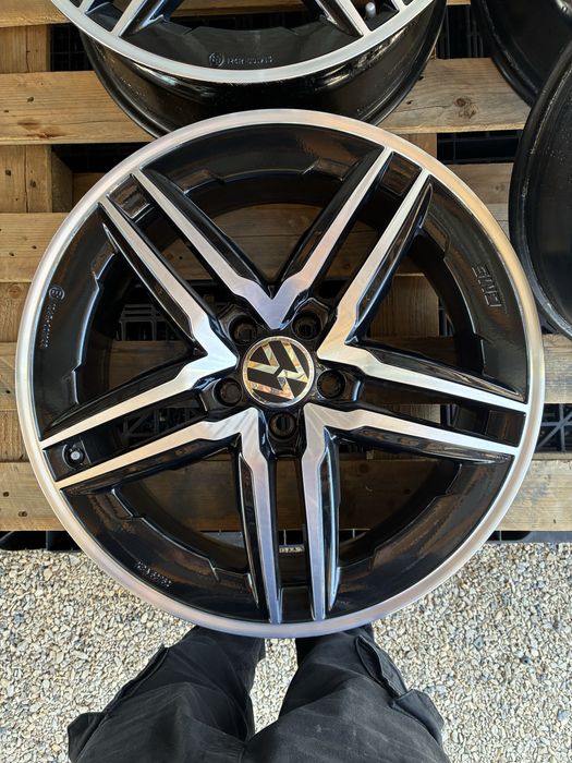19 цола 5 х 112 мм Ауди , Шкода , Сеат , Фолксваген , VW