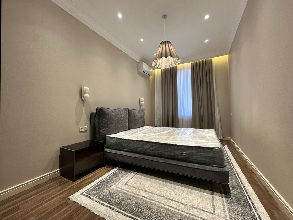 Продам 4х ком / London ЖК / стадион Старт / ул. Новомоковская