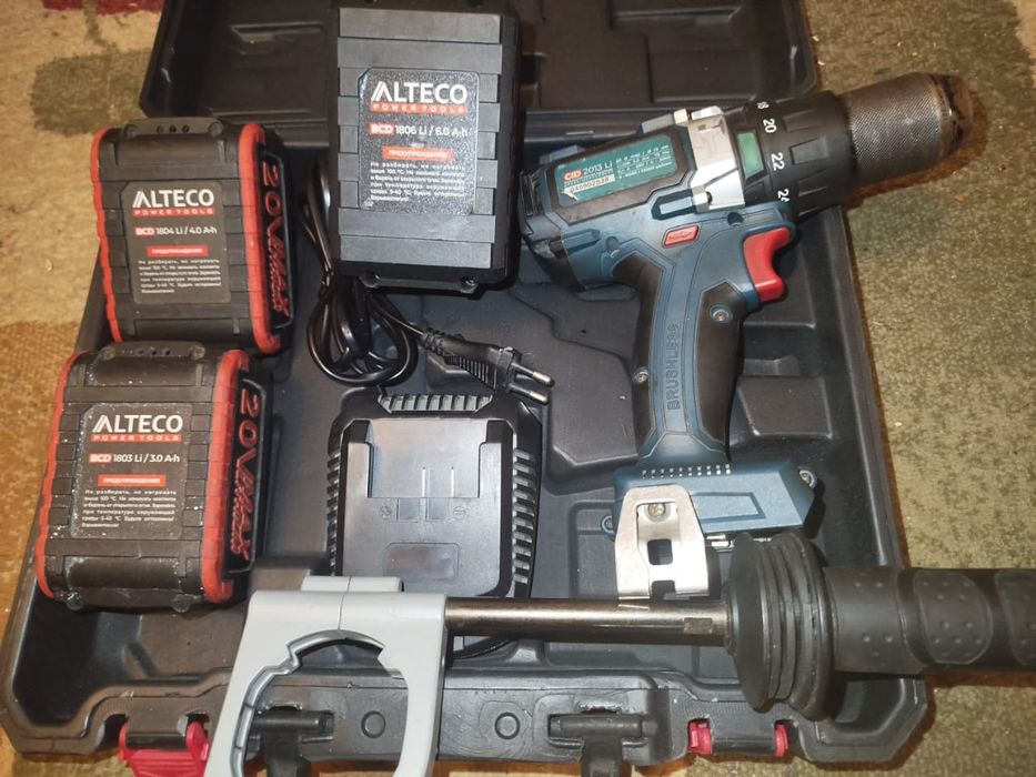 Продам комплект для зимней рыбалки