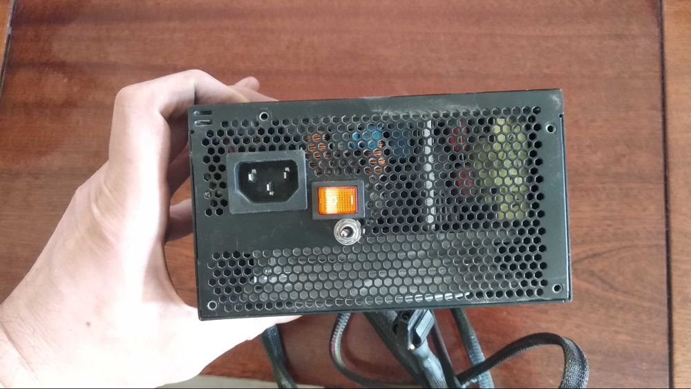 Блок питания 600 W
