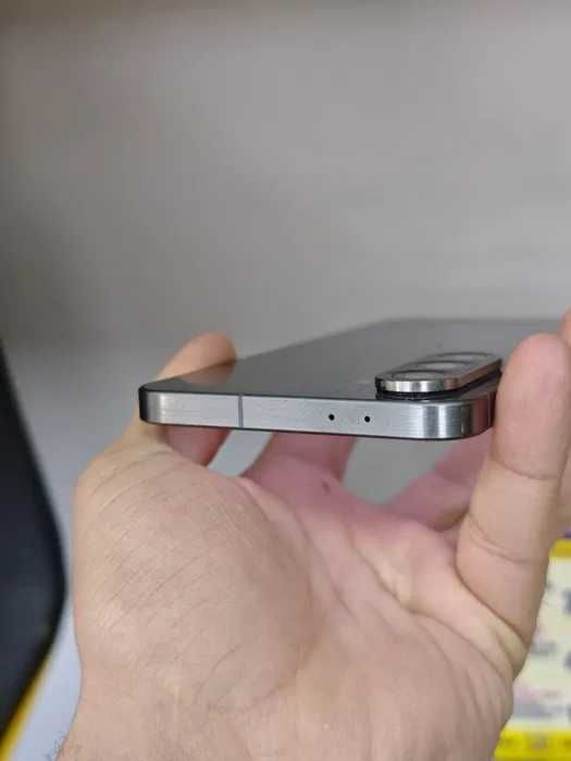 Samsung Galaxy A56 - 128 gb/ 8 gb ram impecabil - 1350 ron!