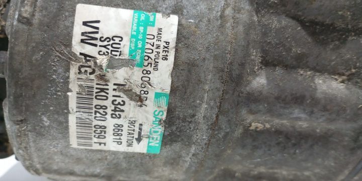 Compresor AC 1K0820859F 1.9 2.0 TDI Audi A3 8P/8PA [facelift] [2004 -