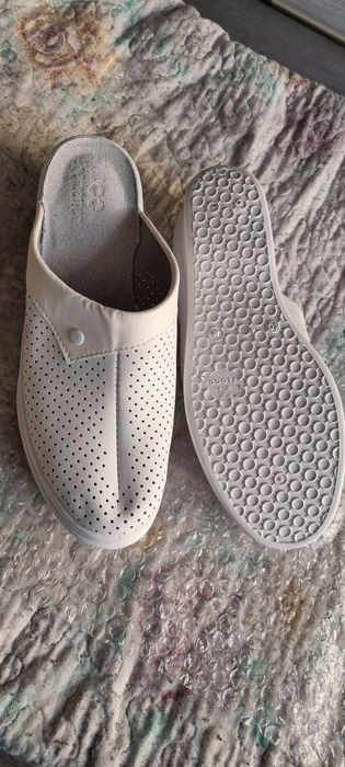 Женские     шлёпонцы