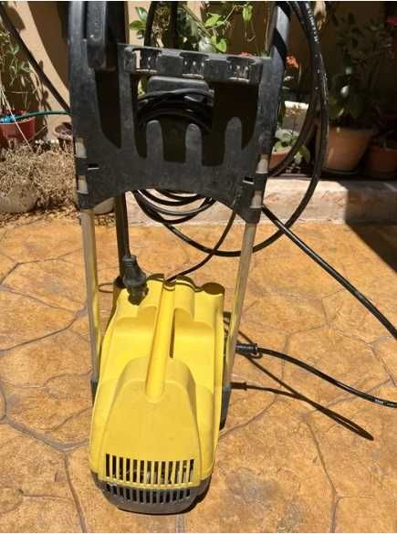 Aparat presiune Karcher 330
