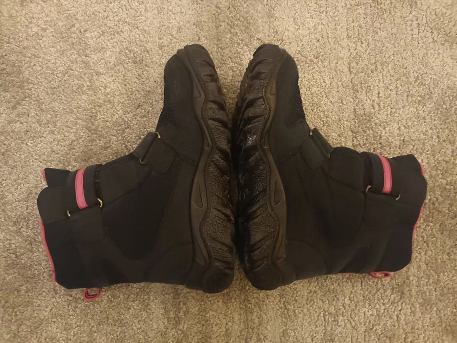 Два чифта зимни детски обувки 34 номер