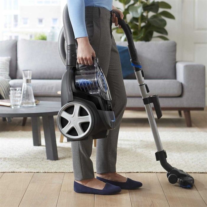 Прахосмукачка без торба Philips Power Pro Compact FC9331/09