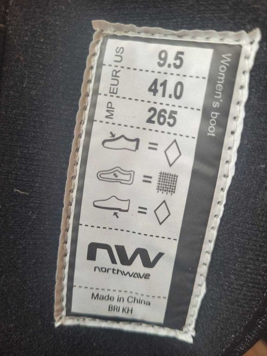 Женские ботинки для сноуборда