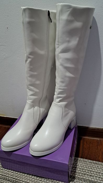 Продам обувь осень-весна