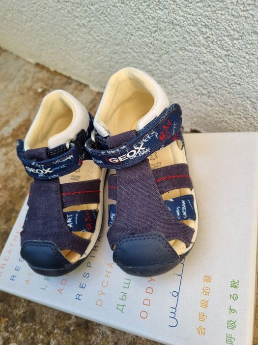 детски сандали GEOX