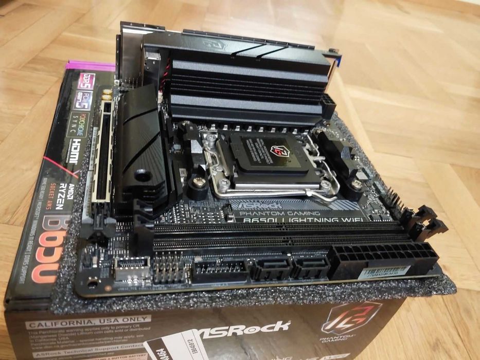 AMD Ryzen 5 9600X + AsRock B650I Lightning Wi-Fi  (НОВИ)