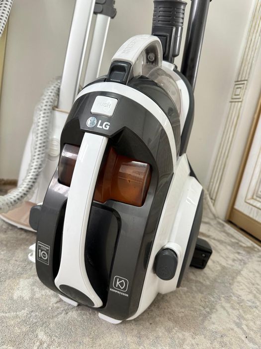 Продам пылесос LG