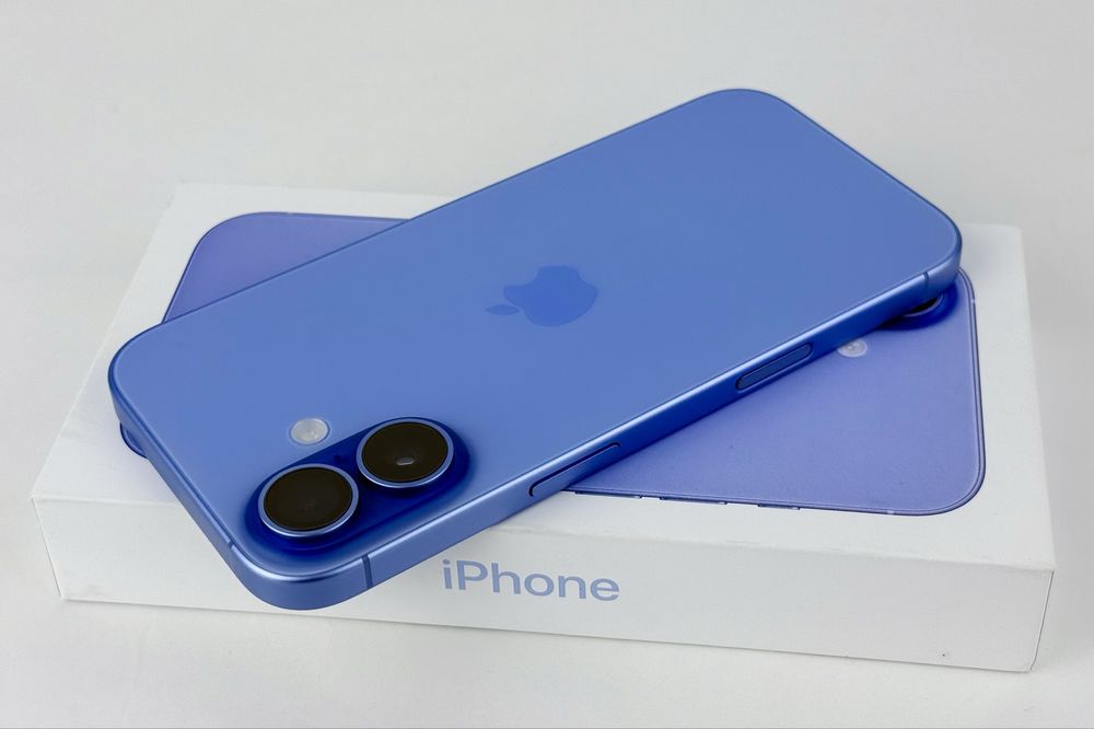 НОВ! Apple iPhone 17 256GB Mist Blue Гаранция!