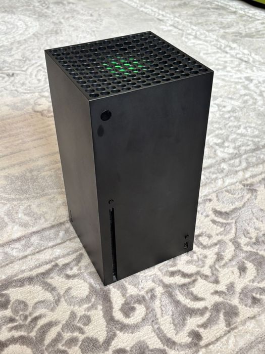 Продам Xbox x 1 TB