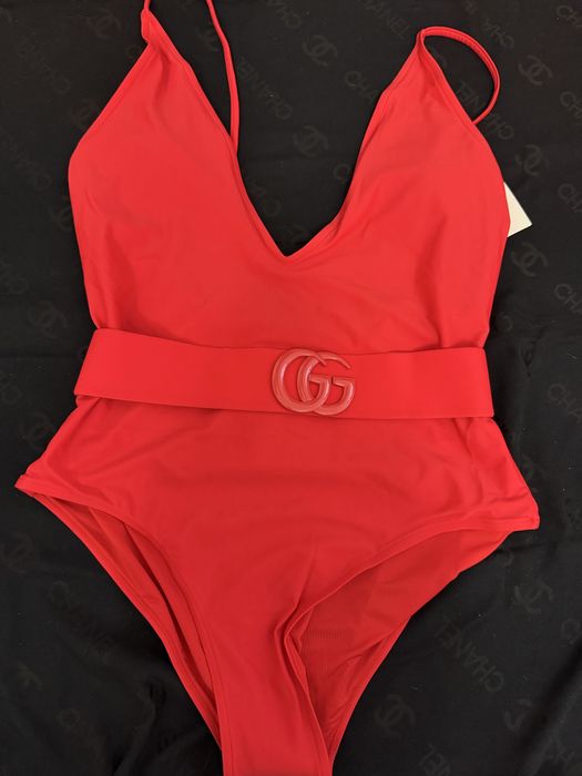 Costum de baie intreg rosu nou cu etichera