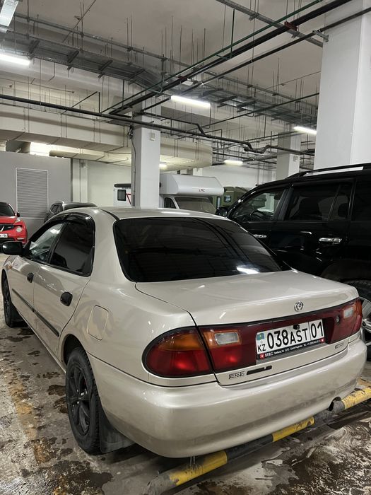 Mazda 323F (familia) продам