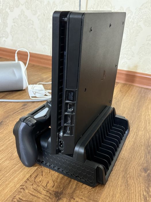 Sony PlayStation 4 Slim