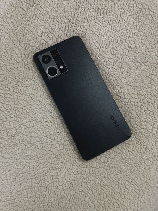 Продам oppo 128/8