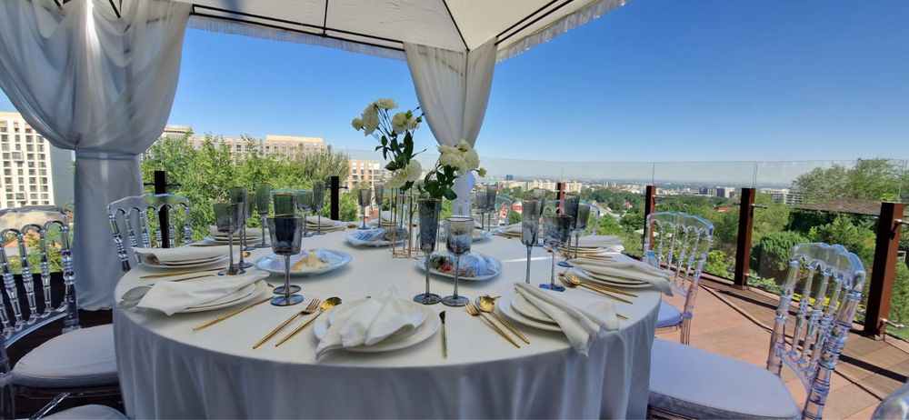 Столы, стулья в аренду с доставкой