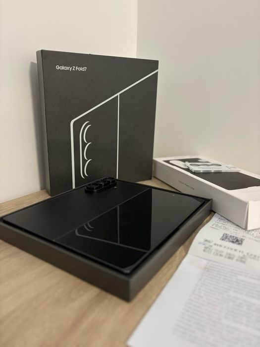 НОВ! Samsung Galaxy Z Fold 7 256 GB Jetblack Гаранция 24м