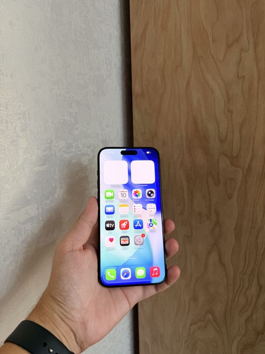 iPhone 15 Pro Max 256Gb - В отличном состоянии