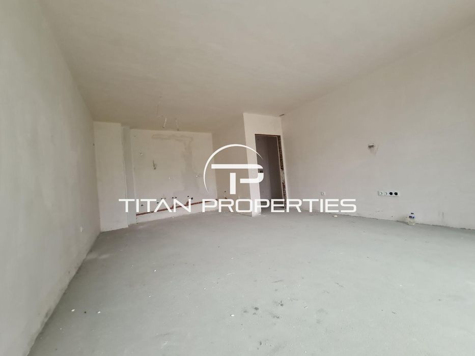 Продава се Тристаен апартамент в Пловдив, Христо Смирненски - 94 кв.м за 1554 €/кв.м - Снимка #3