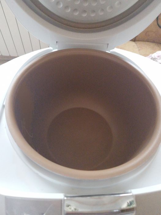 Мултикукър Philips HD3037