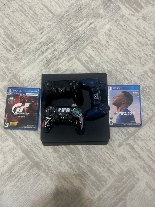 Ps4 в хорошом сост