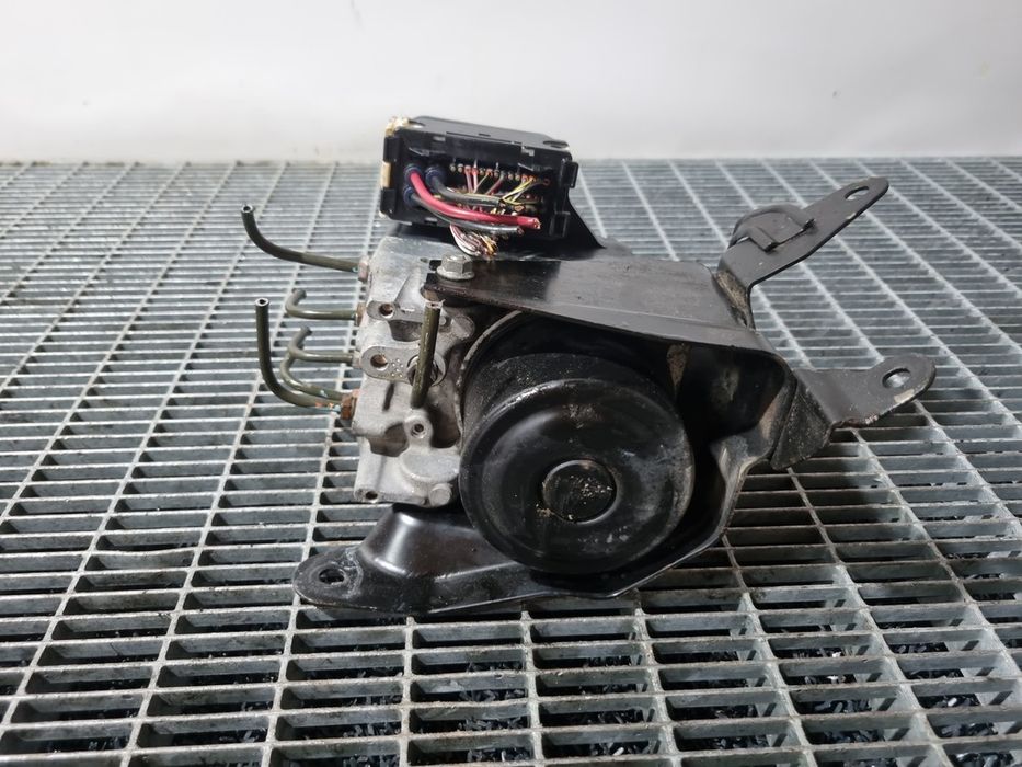 Pompa abs Mitsubishi L200 Facelift 2010 - 2015 (1527) Diesel 1338007180