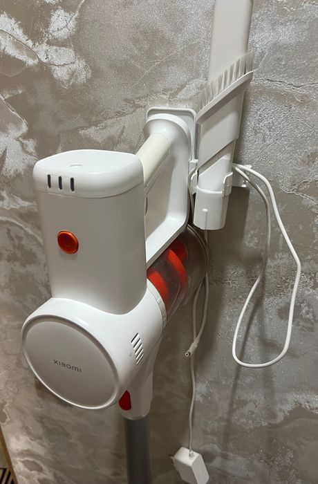 Продам пылесос Xiaomi в отличном состоянии