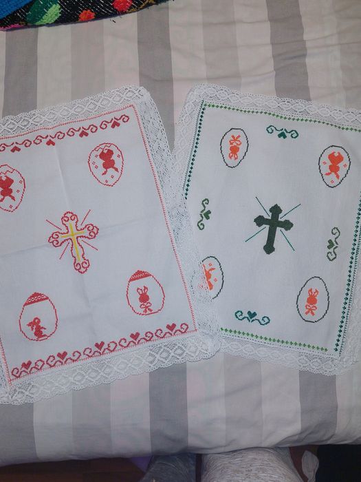 Vand bratari si zgardane…. Stergare pentru cosarca