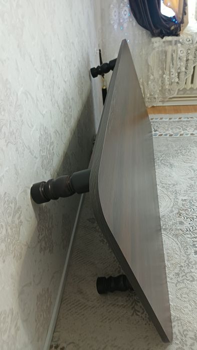 Стол жақсы жағдайдағы б/у сатылады