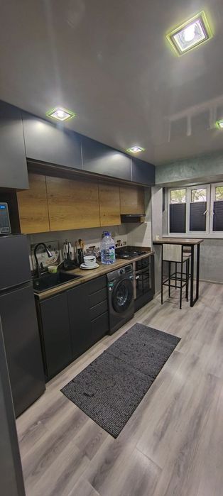 Метро Хамза (Новза), уютная 1 комнатная квартира с ремонтом меб и тех