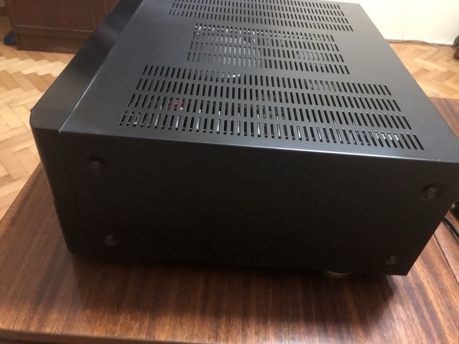 Продавам Denon POA 2800