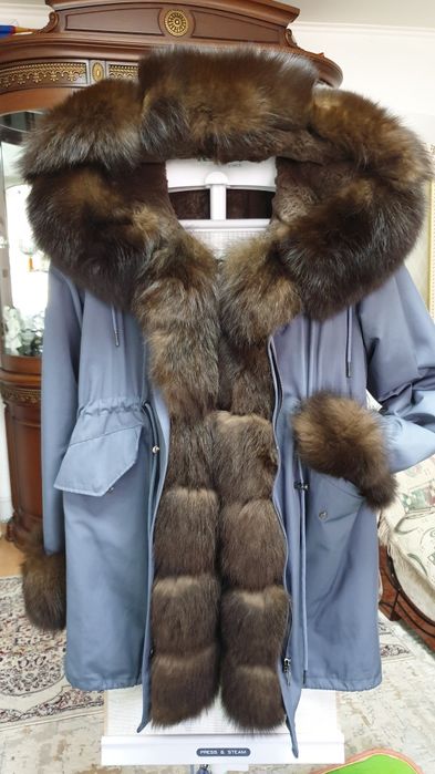 Продам новую парку