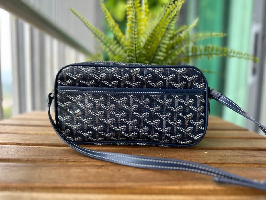 Стильная барсетка GOYARD