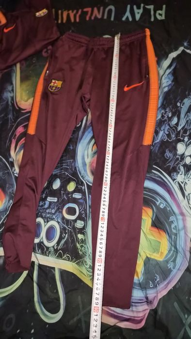 ОРИГИНАЛЕН Екип Nike Barcelona