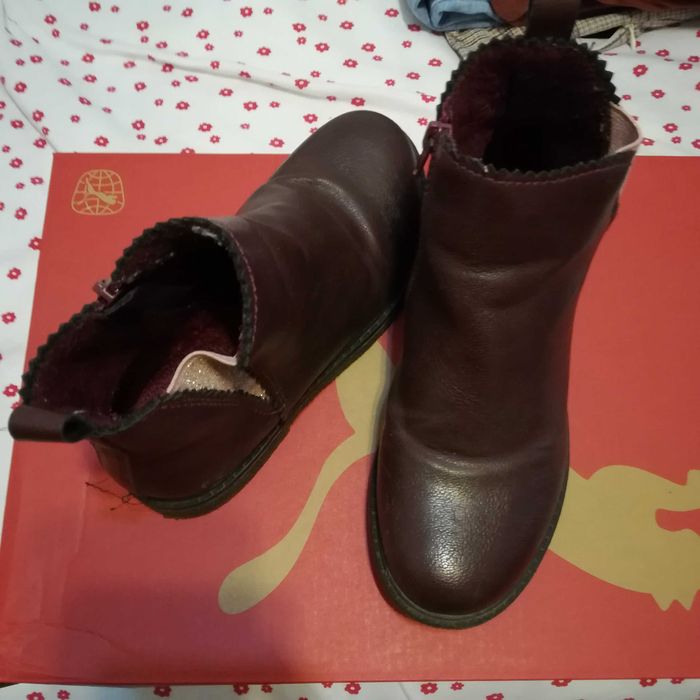 Ghete piele pt fetite