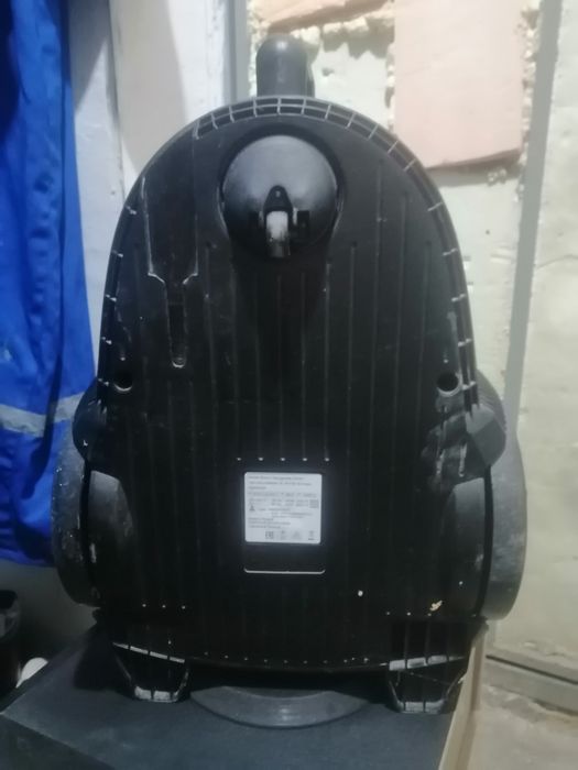 Пылесос бу в рабочем состоянии