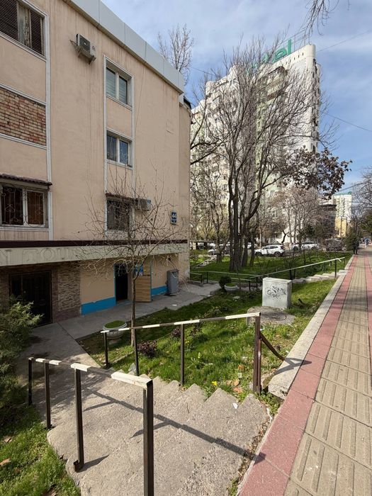 Продаётся нежилое помещение