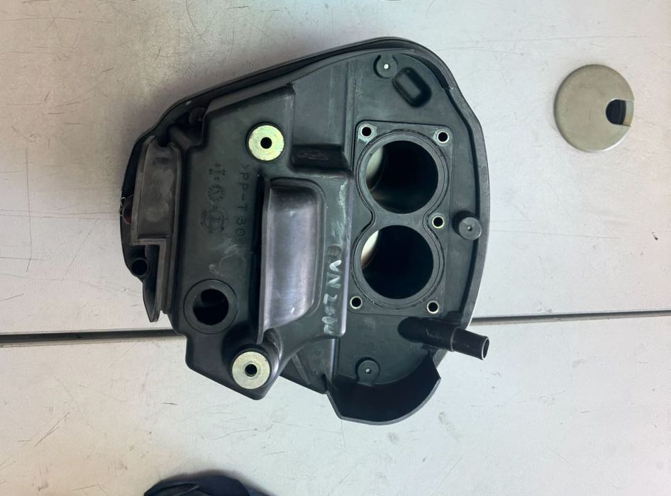 Оригинални OEM ауспуси и филтърна кутия за Kawasaki VN 2000 Vulcan