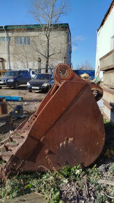 Ковш экскаваторный