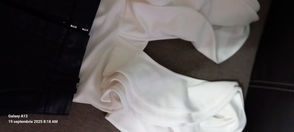 Fusta și cămașă Zara