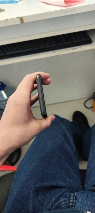 Samsung A20 juda arzon kerak