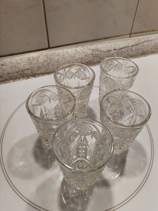 Хрустальные рюмки набор