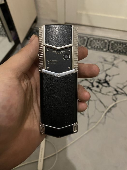 Vertu s в хоршем состояние