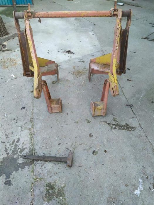 Piese tractor UTB 650 mig de azot piston hidreulic