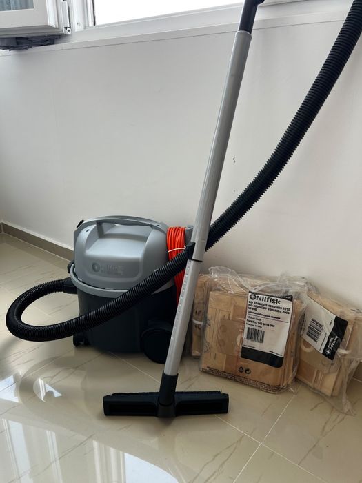Aspirator Profesional NiLfisk  VP 300
